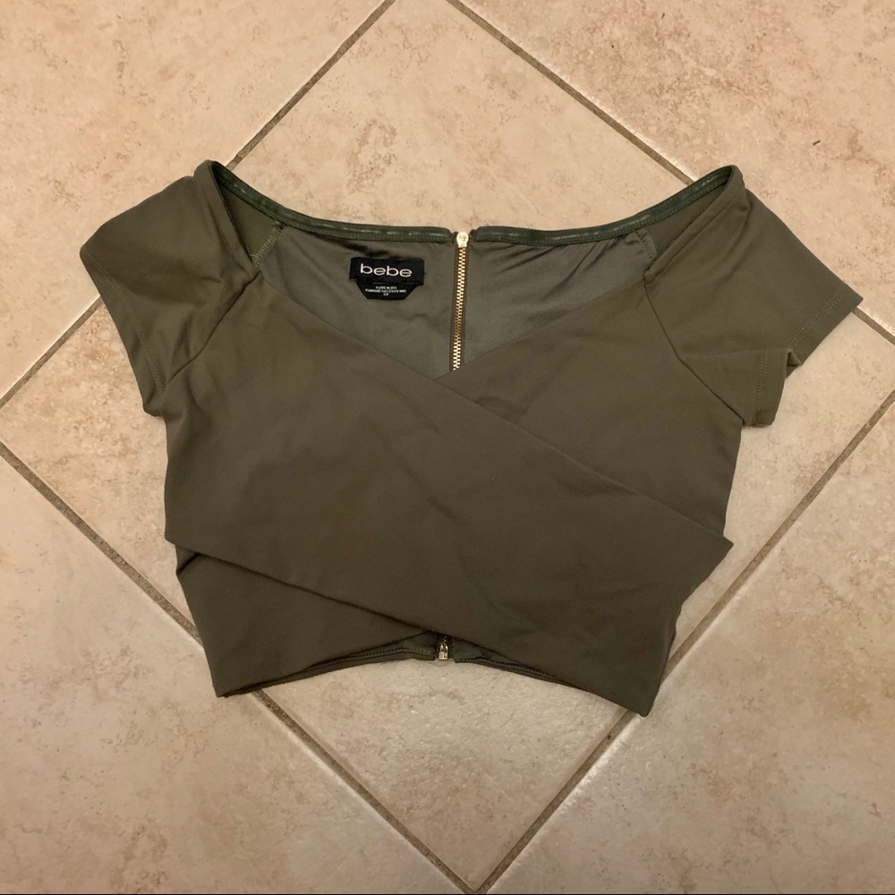 Bebe green crop top with zip back Size Small